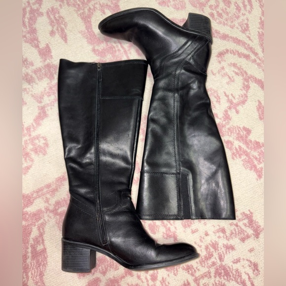 Franco Sarto Black Leather Knee-High Heeled Boots Women’s Size 8 - Picture 2 of 12